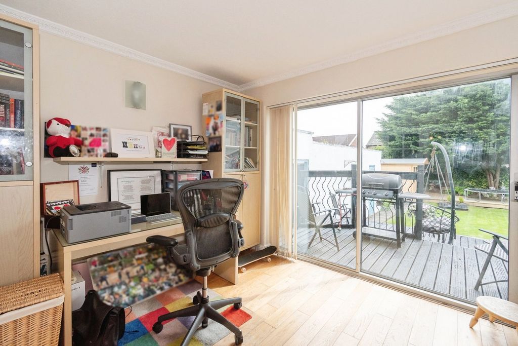 Additional image 6 of 5 bed detached house for saleAlexandra Road, Pudsey LS28