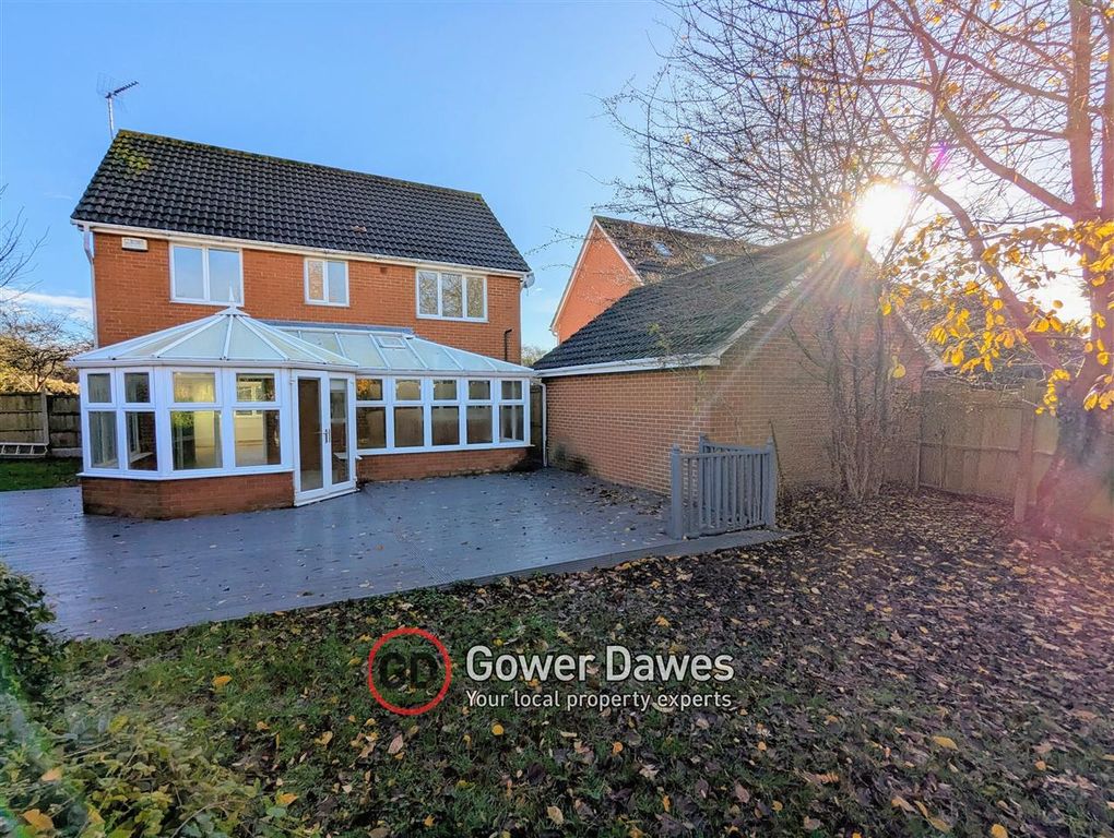 Property photo 3 of 19 Garden