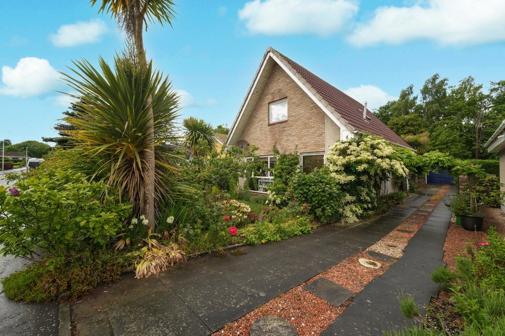 Property photo 1 of 22