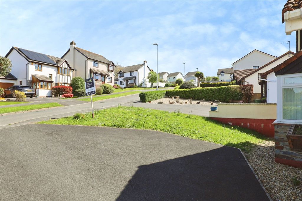 Property photo 2 of 15 Picture No. 41