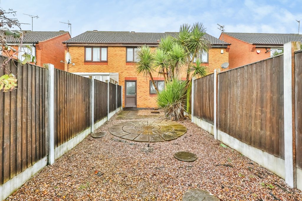 Property photo 3 of 20