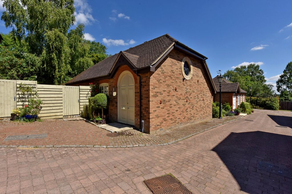 Property photo 1 of 8 Picture No. 39