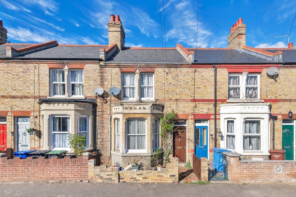 Property photo 1 of 11
