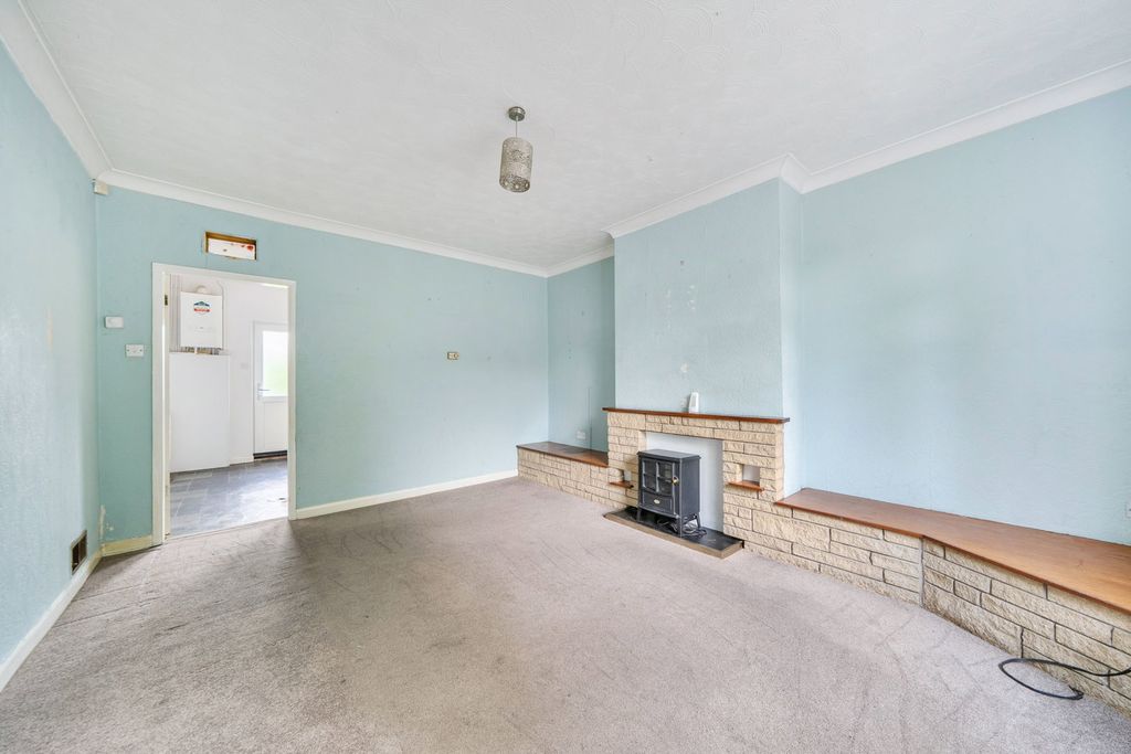 Property photo 3 of 14