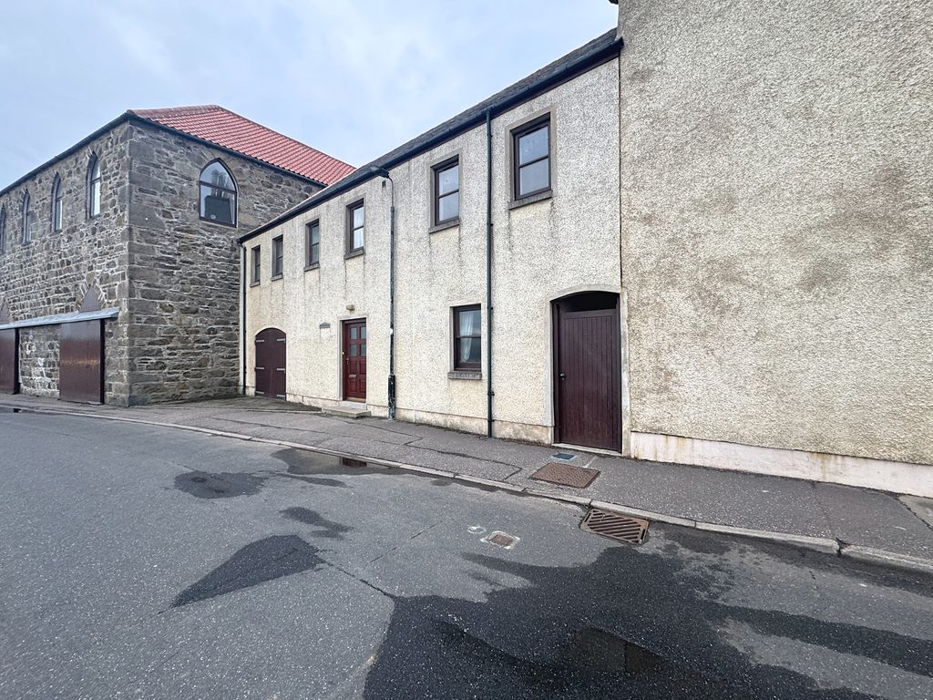 Property photo 2 of 24
