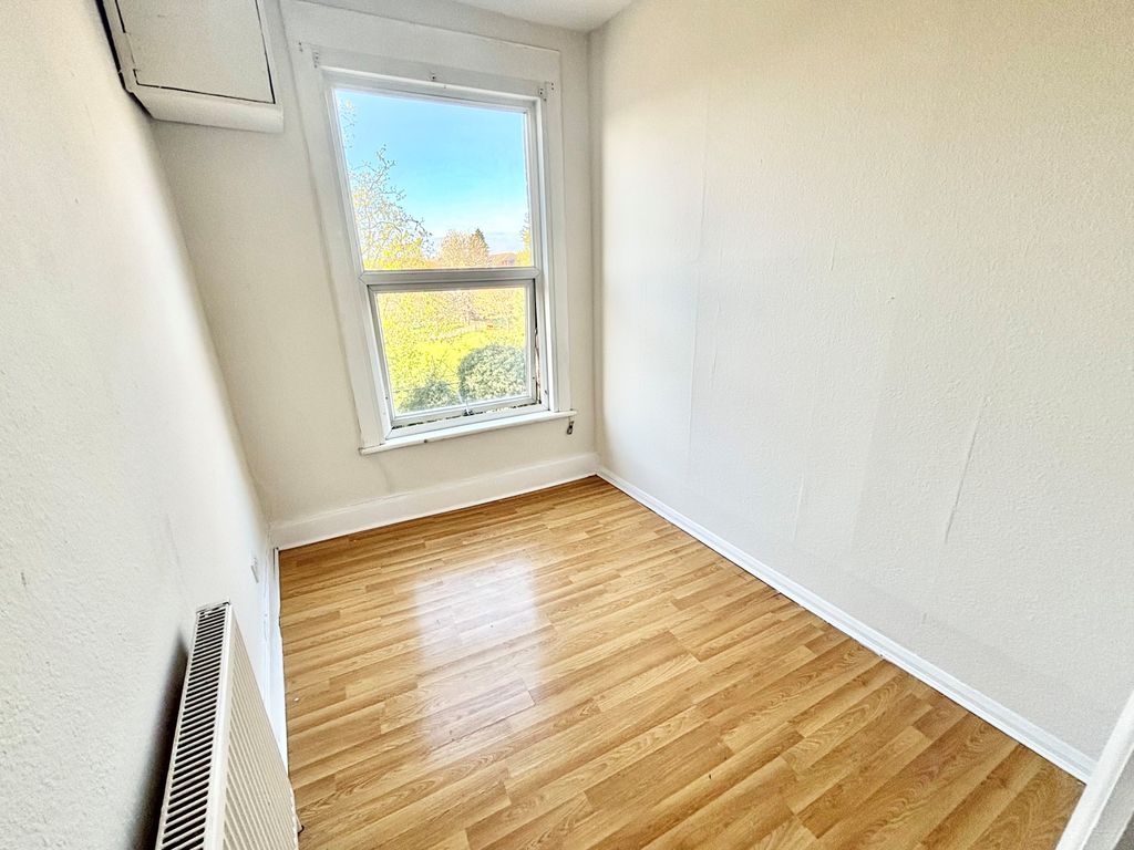 Property photo 3 of 7 Image