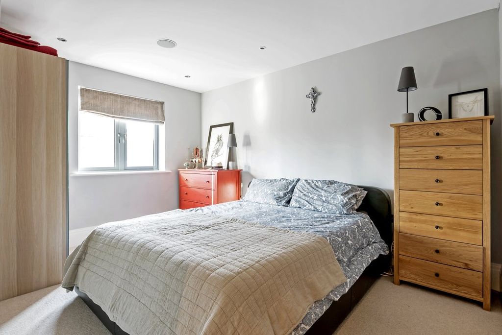 Property photo 3 of 13 389208 (7)