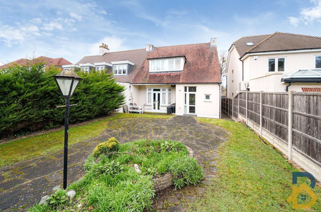 Property photo 2 of 15 Picture No. 39