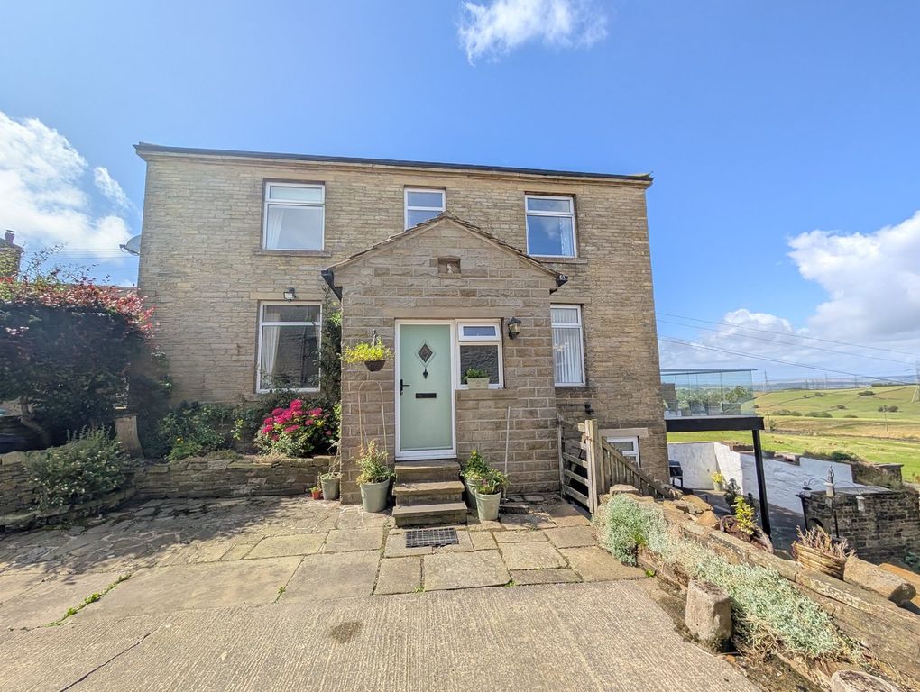 Property photo 1 of 38