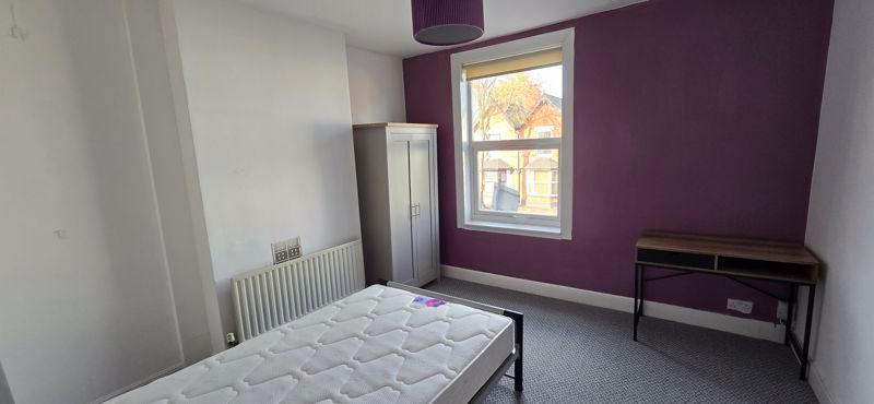 Property photo 3 of 7 Photo 3