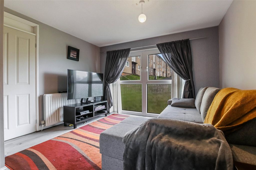 Property photo 3 of 14 3