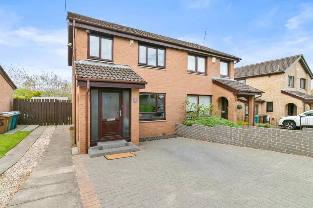 Property photo 1 of 30