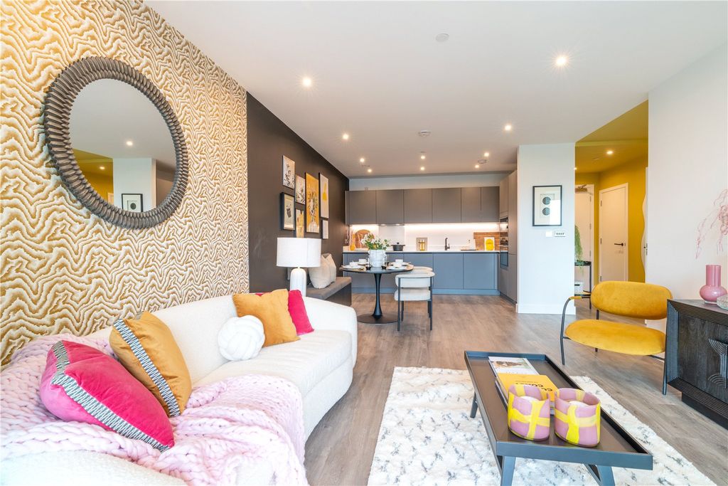 Property photo 3 of 11 Picture No. 33