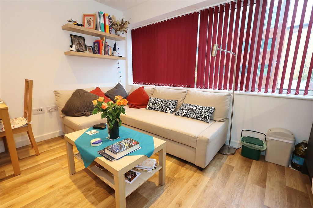 Property photo 2 of 8 Picture No. 08