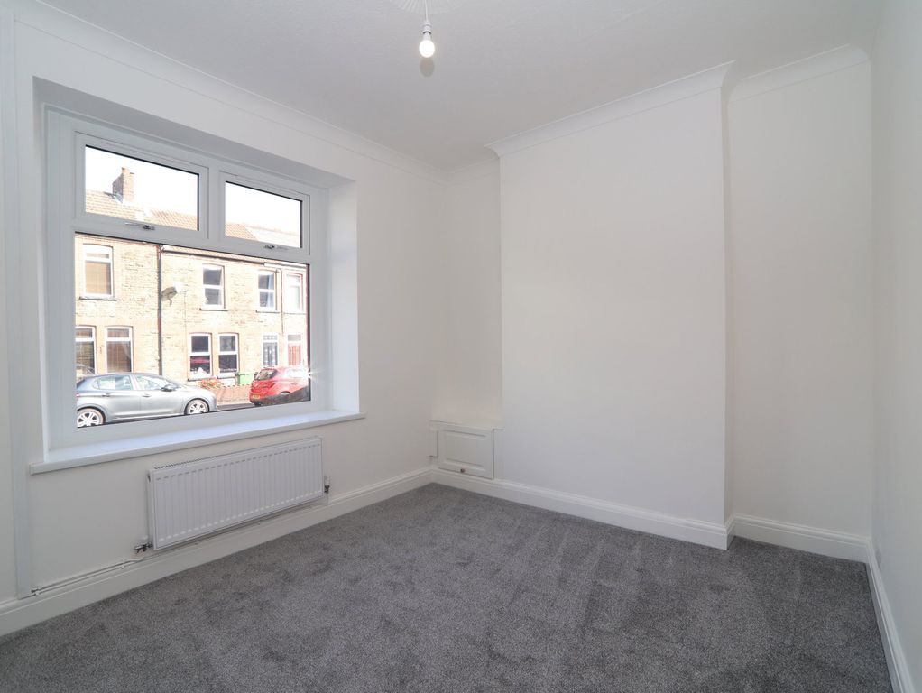 Property photo 3 of 34