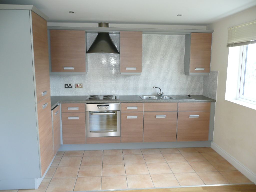 Property photo 2 of 8