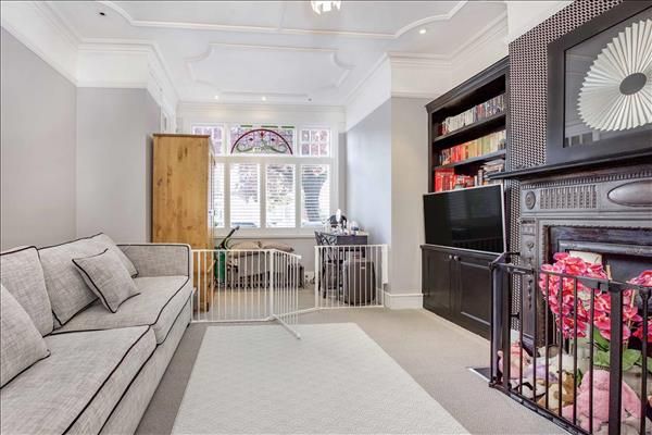 Property photo 1 of 11 Main Photo