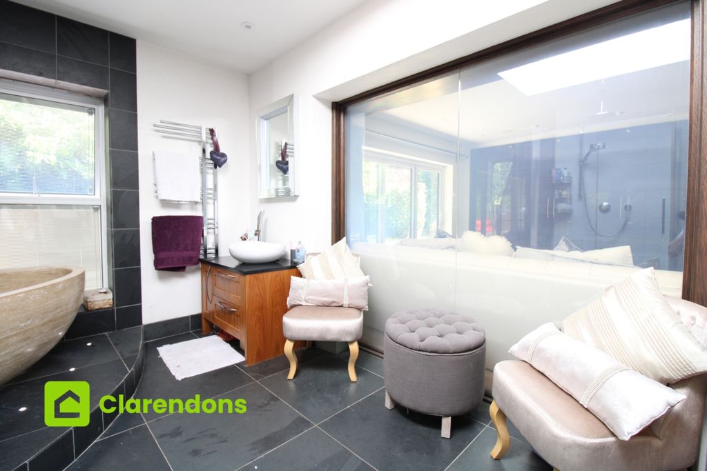 Additional image 19 of 5 bed detached bungalow for saleStation Road, Lingfield, Surrey RH7