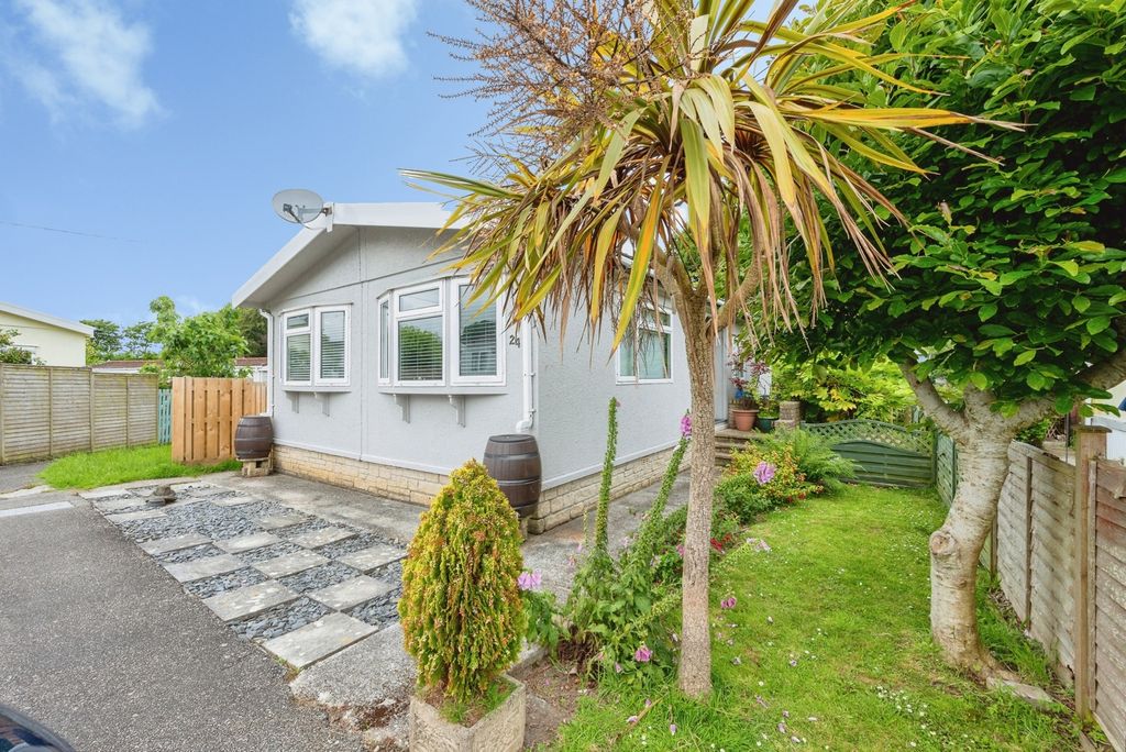 Property photo 2 of 14 Pbox-Img.Jpg