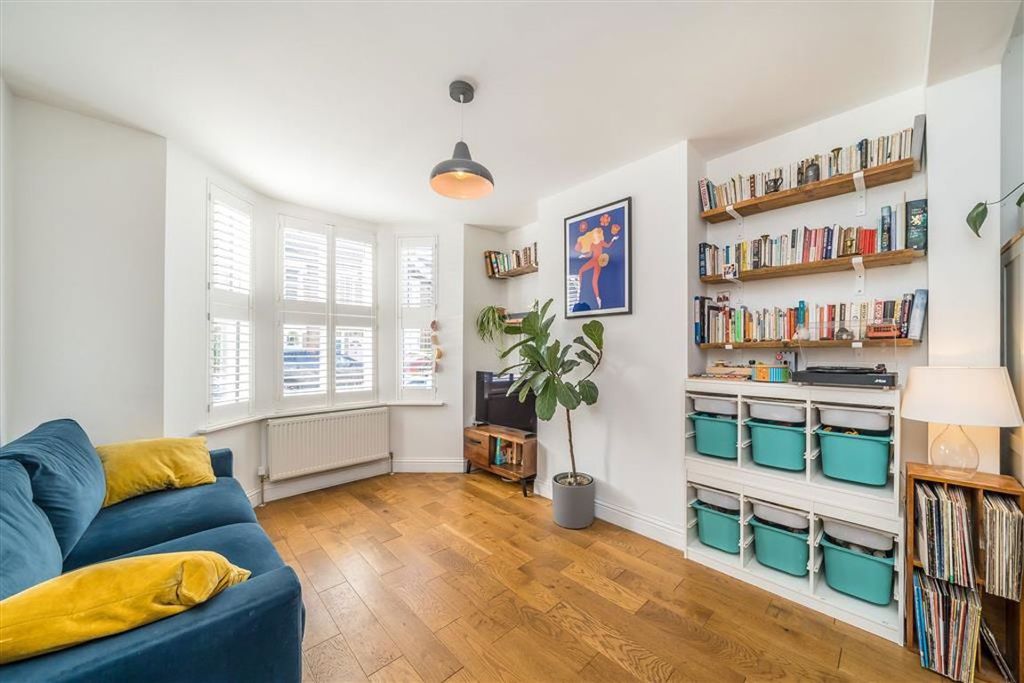 Property photo 2 of 7