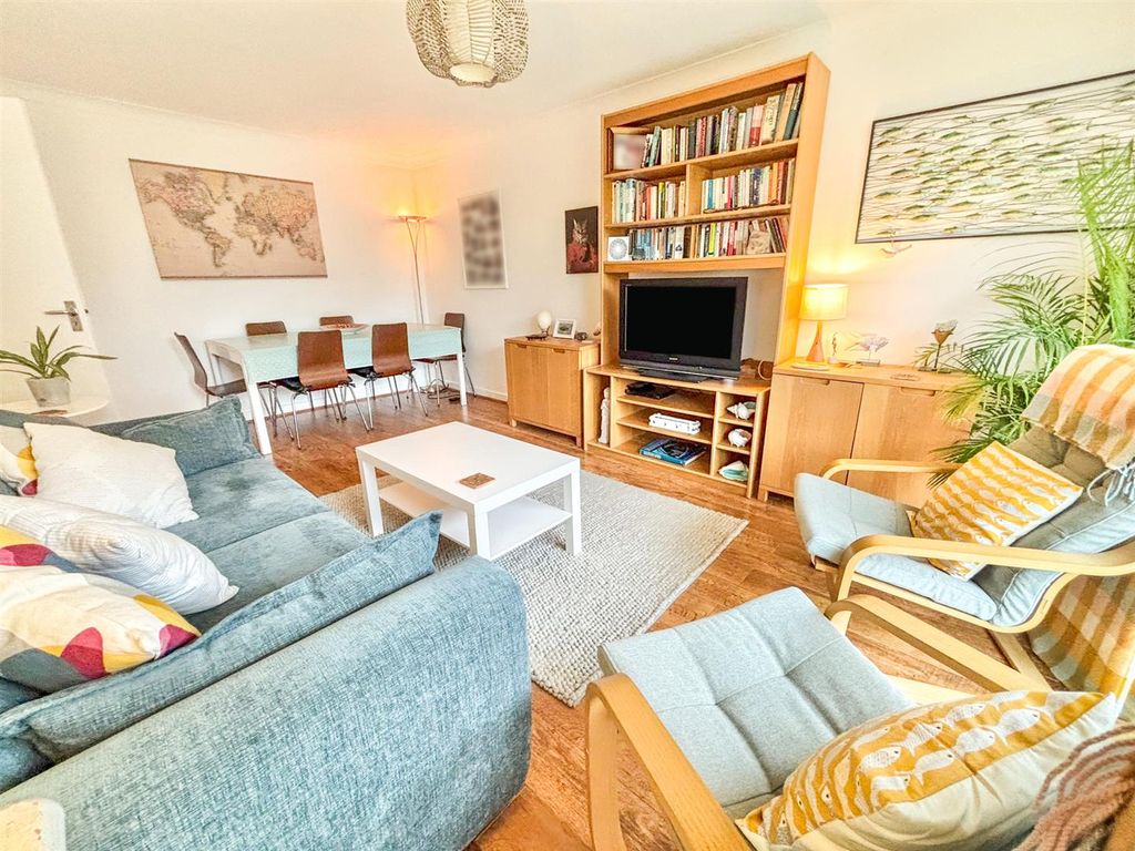 Property photo 3 of 11 Img_9273.Jpg