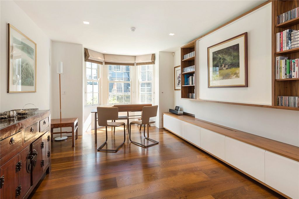 Property photo 3 of 16 Reception Room