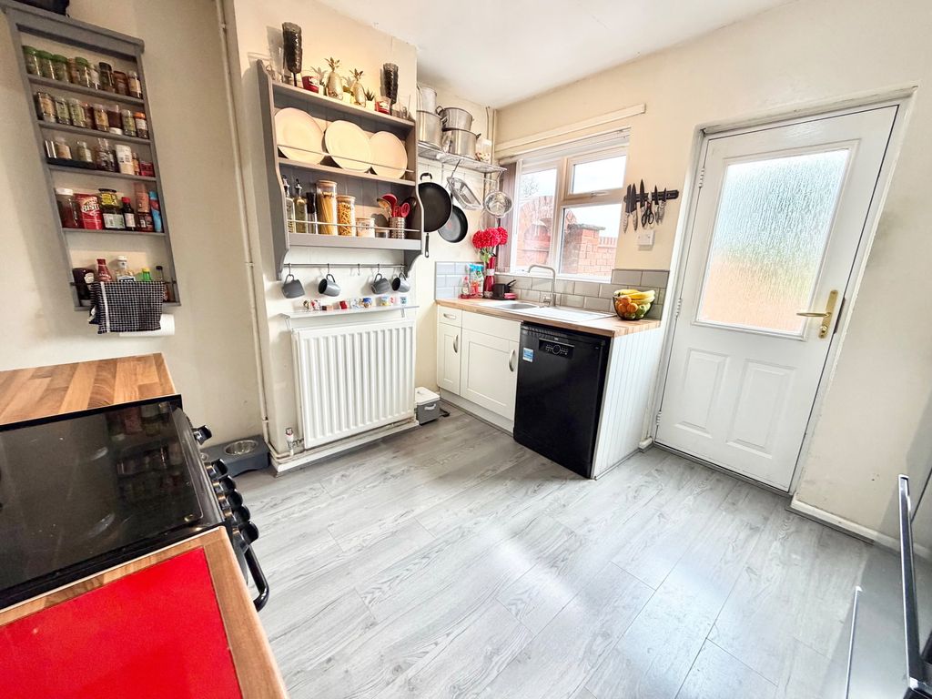 Property photo 3 of 24