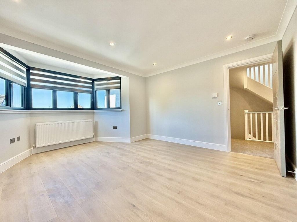 Property photo 3 of 15 Living Room