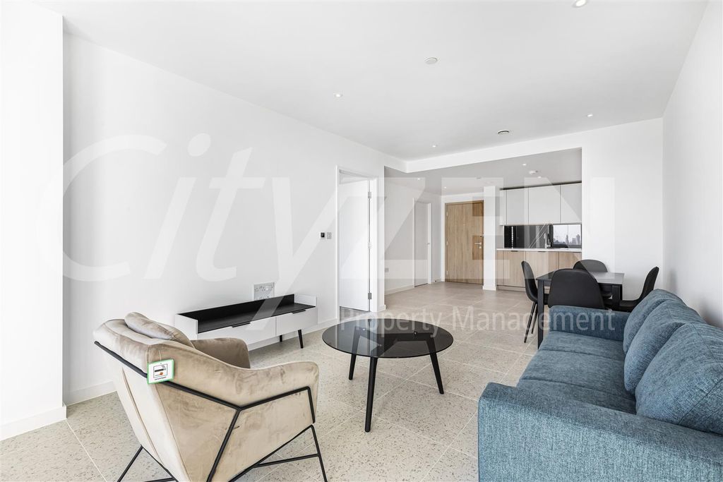 Property photo 2 of 16 Reception Room