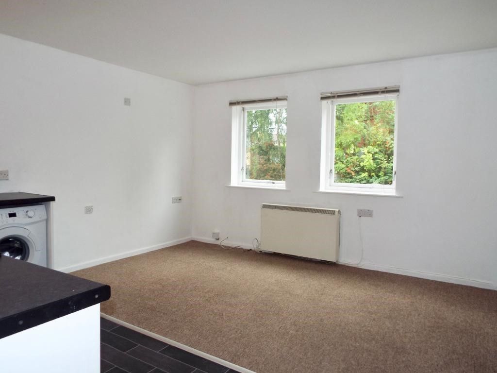 Property photo 2 of 7