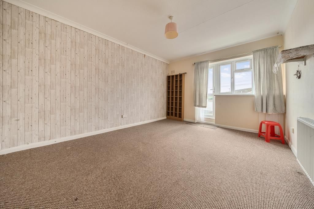 Property photo 3 of 19 Reception