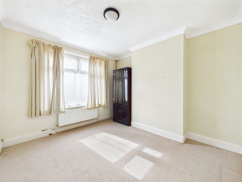 Property photo 3 of 14 Picture No. 21
