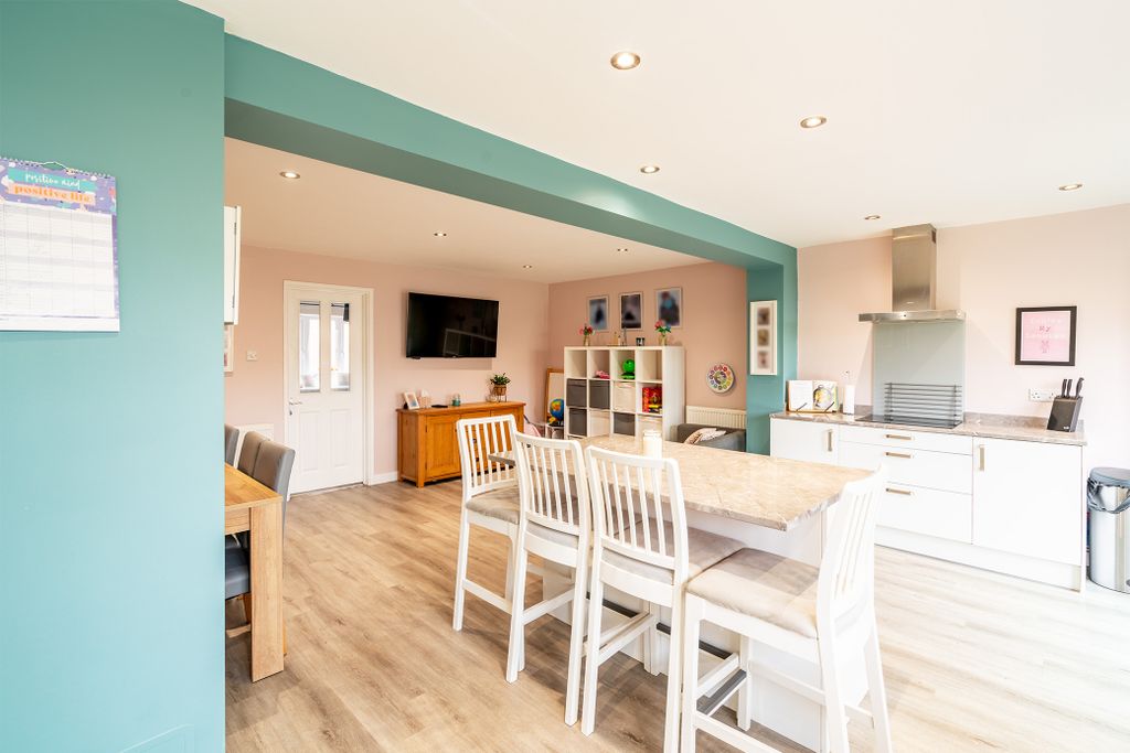 Property photo 3 of 22 12