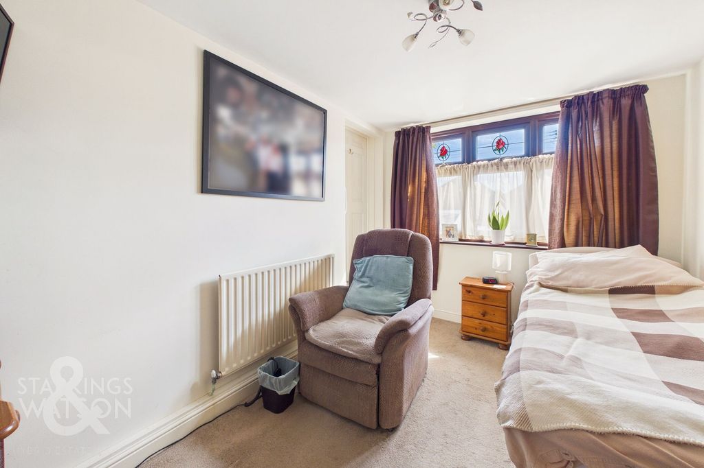 Additional image 24 of 4 bed semi-detached house for saleWarren Road, Gorleston, Great Yarmouth NR31