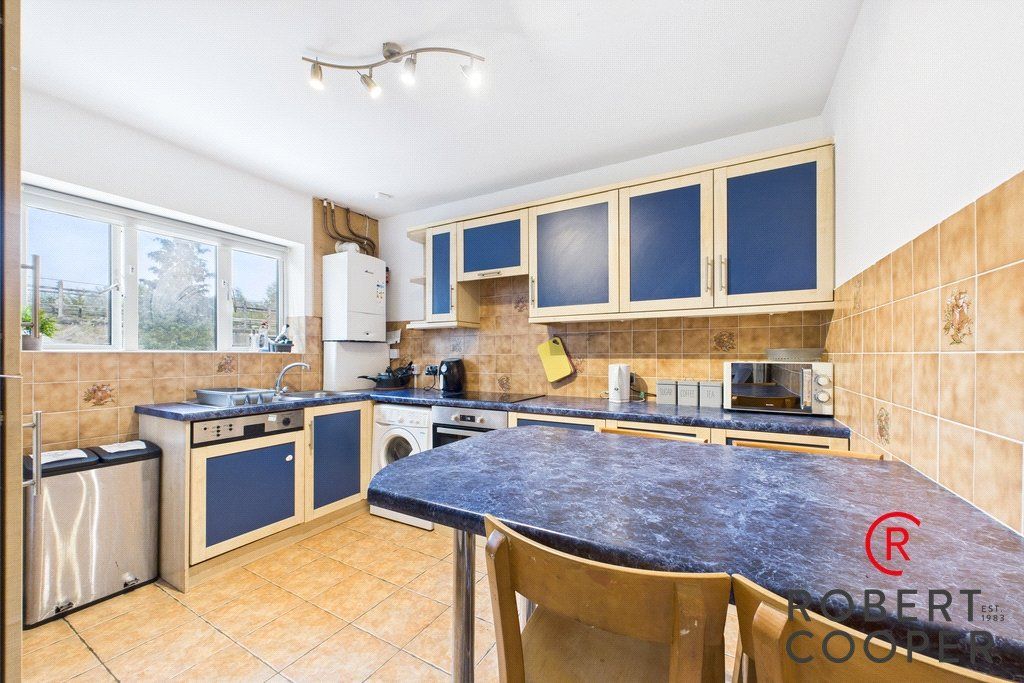 Property photo 3 of 9 Picture No. 16