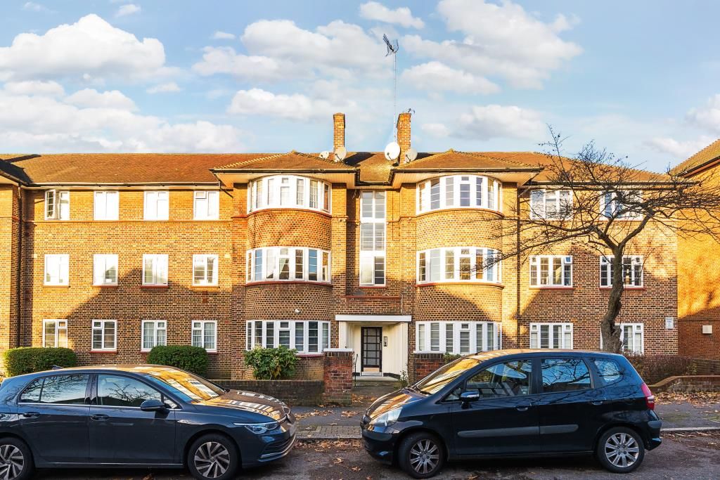 Property photo 1 of 21 External View