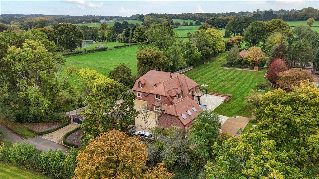 Property photo 2 of 30 Picture No. 04