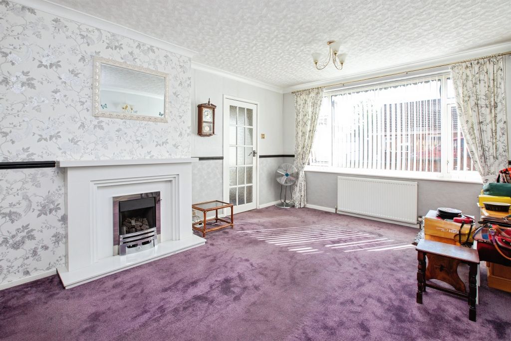 Property photo 2 of 22