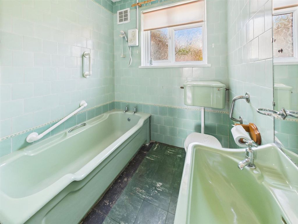Additional image 16 of 2 bed detached bungalow for salePointfields Crescent, Hakin SA73