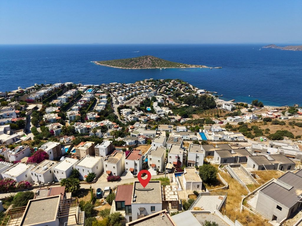 Property photo 3 of 23 Brand New Bodrum Apartment For Sale In Gumusluk - Property Location