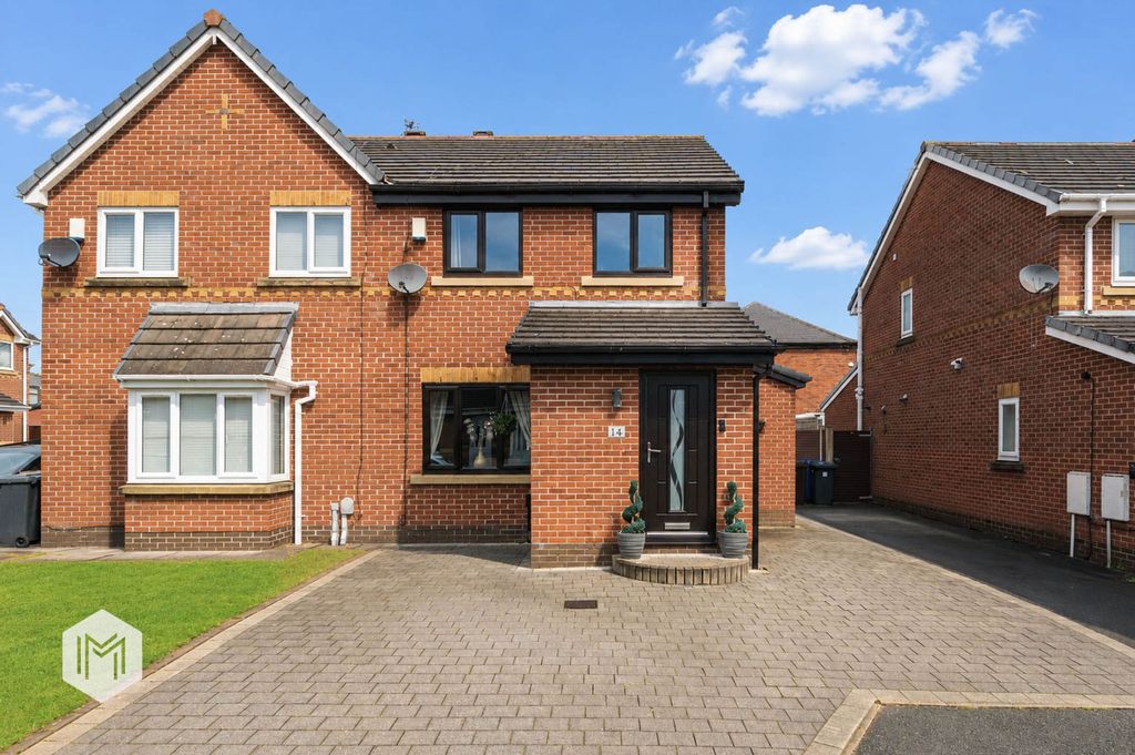 Property photo 1 of 22