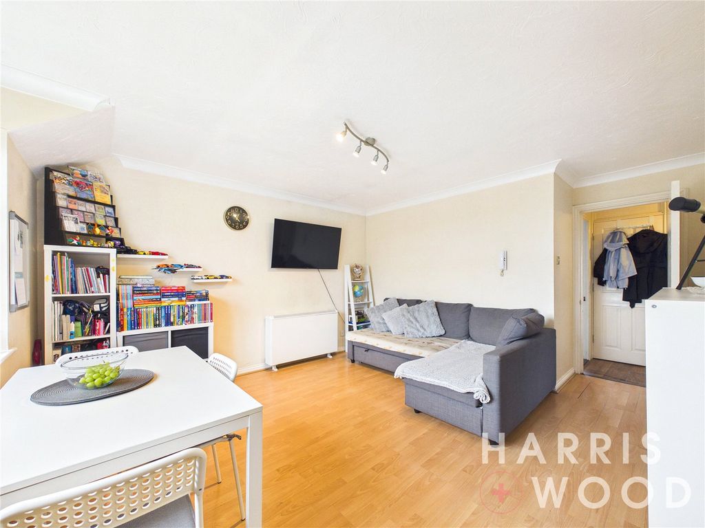 Property photo 2 of 10 Picture No. 26
