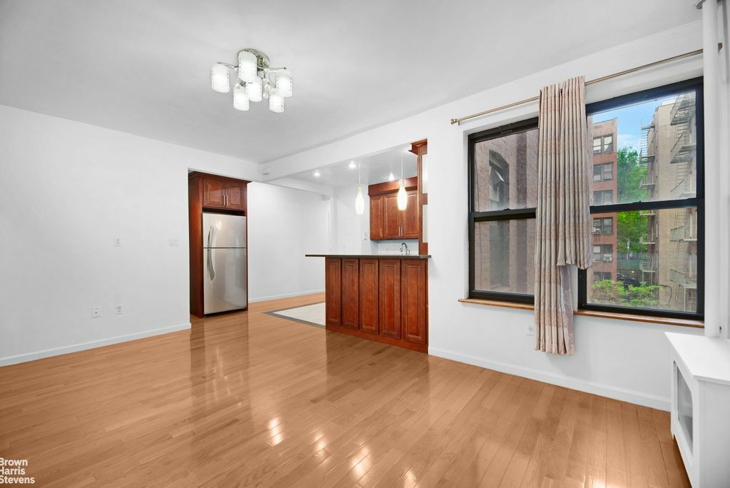 Property photo 3 of 6 <Alttext/>