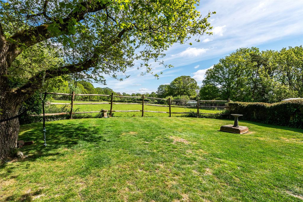 Property photo 2 of 17 Picture No. 05