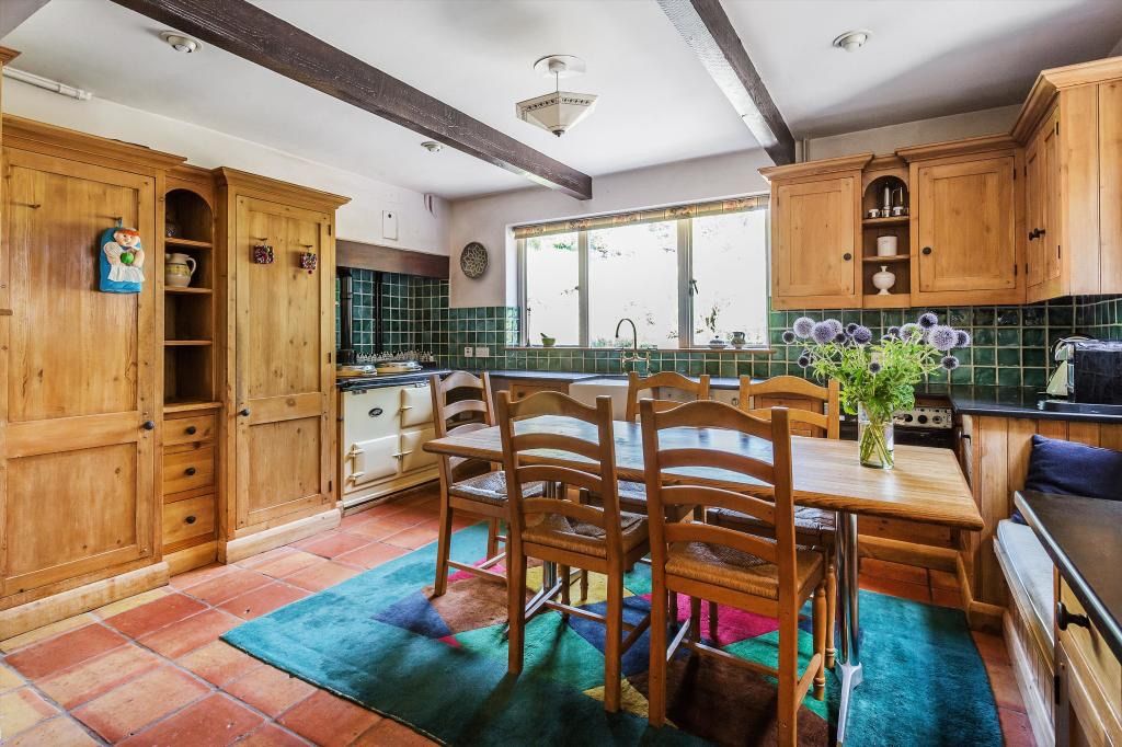 Property photo 2 of 3