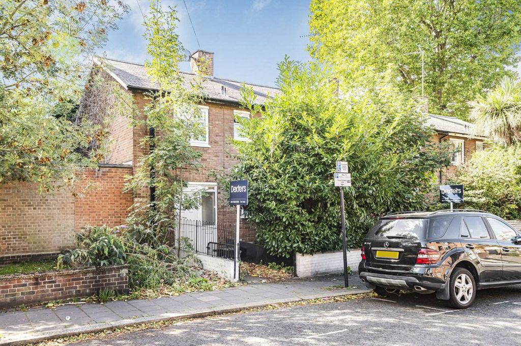 Property photo 1 of 9