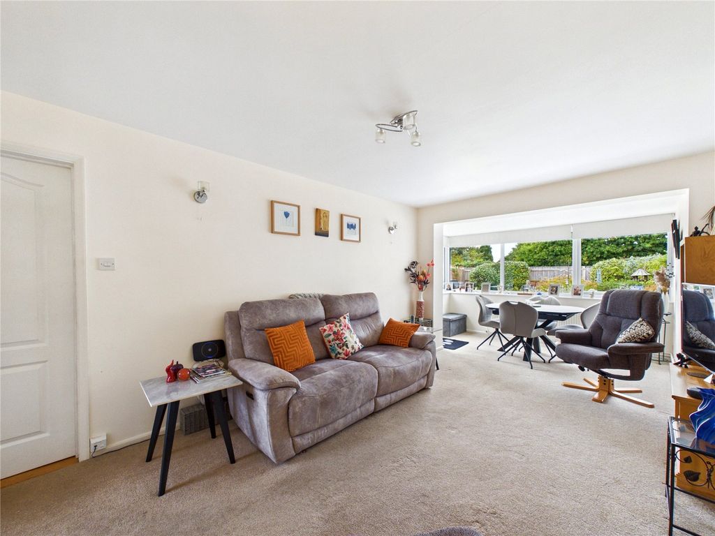 Property photo 3 of 18 Picture No. 09