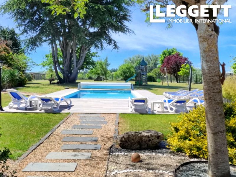 Property photo 3 of 10