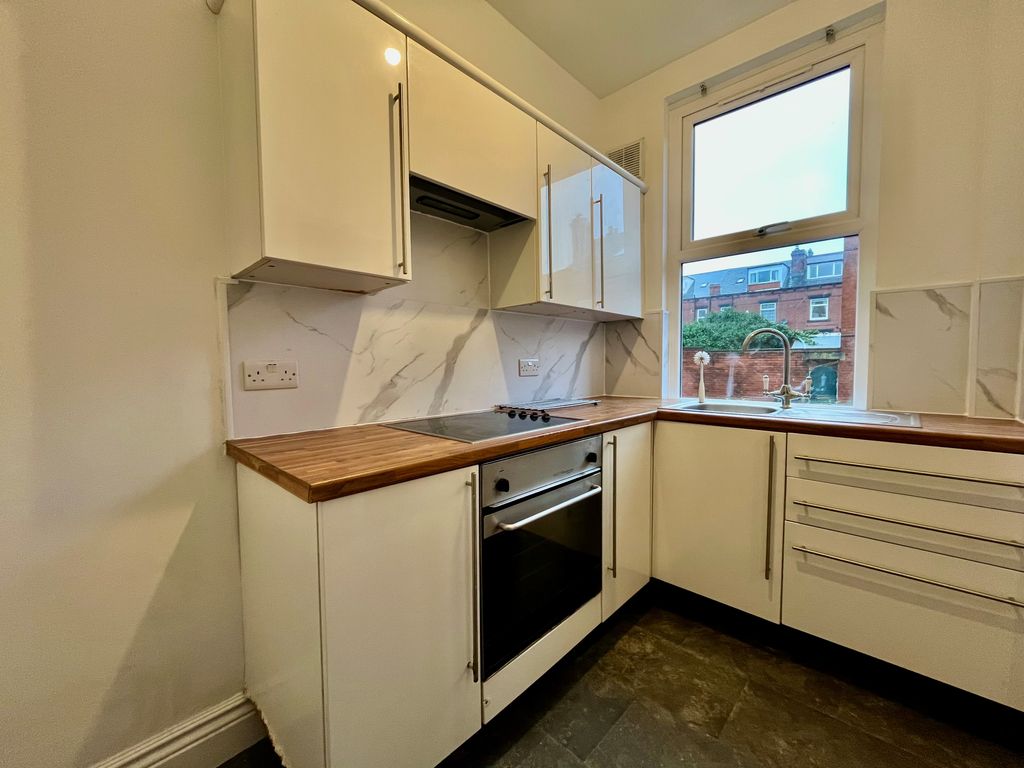 Property photo 2 of 7 Image