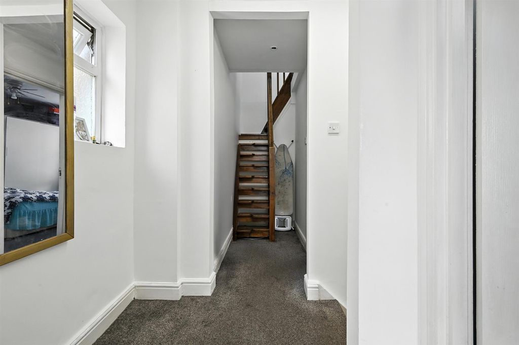 Property photo 3 of 13 Img_1657.Jpg